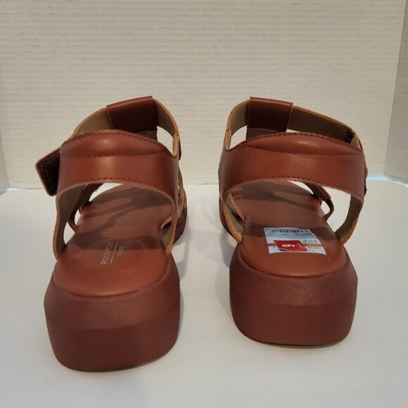 .rockport - ABBIE T-STRAP SANDAL - 9 M. - Picture 2 of 5